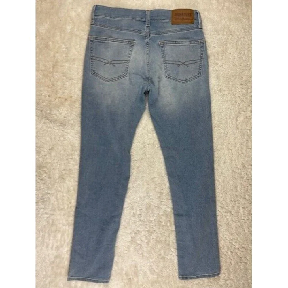 Levi Size 30x30 Mens Slim Jeans (Actual Insean 29) Light Wash Stretch
